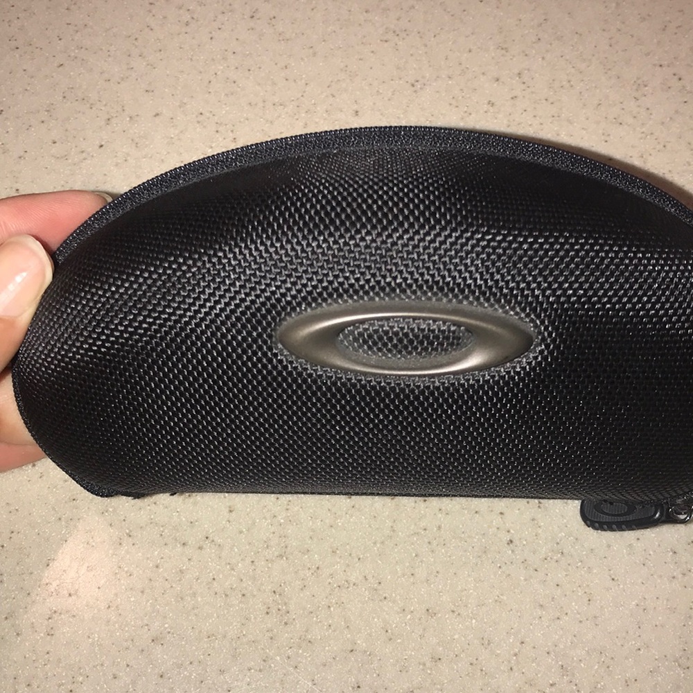 ❌SOLD❌OAKLEY 3 Lens SUNGLASSES - Picture 5 of 6